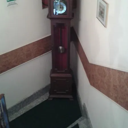 فندق Fiumara